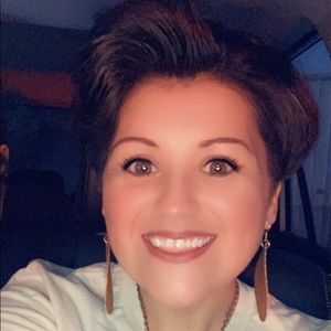 Meet your Posher, Jami